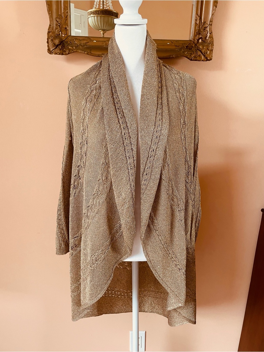 Shimmering Gold Knit Poly Long Sleeve Cape 
Open Front Cardigan. 1X. Free size